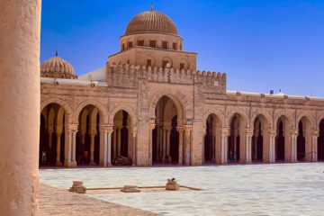Tourisme Kairouan Tunisie : Envoûtement Historique et Culturel
