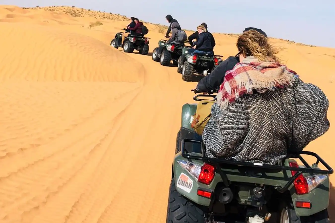 Etnafes-ksar-ghilane-quad-sahara