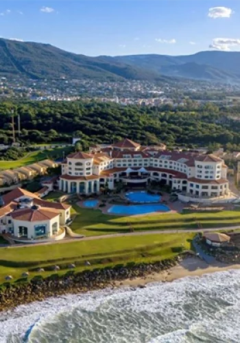 Tourisme Balnéaire en Tunisie : 7 Secrets pour un Voyage Parfait 21 tabarka_blog_etnafes
